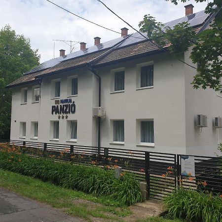 Kid Familia Panzio Balatonszarszo Bed & Breakfast Eksteriør bilde